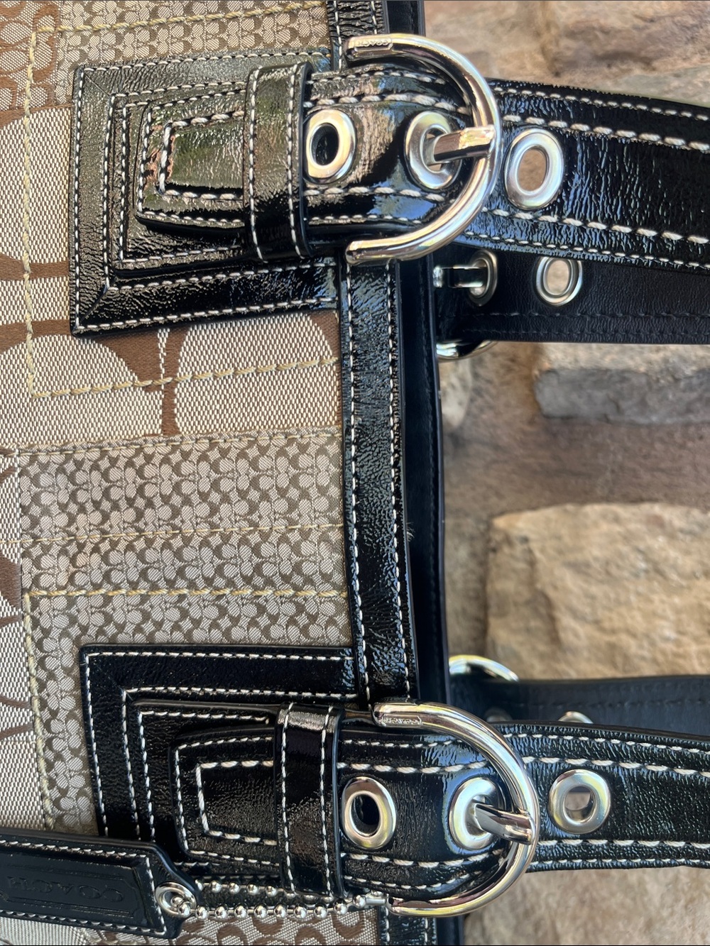 Coach Vintage Large Patchwork Brown Jacquard Signature C Logo Tote Black Patent - Picture 13 of 14